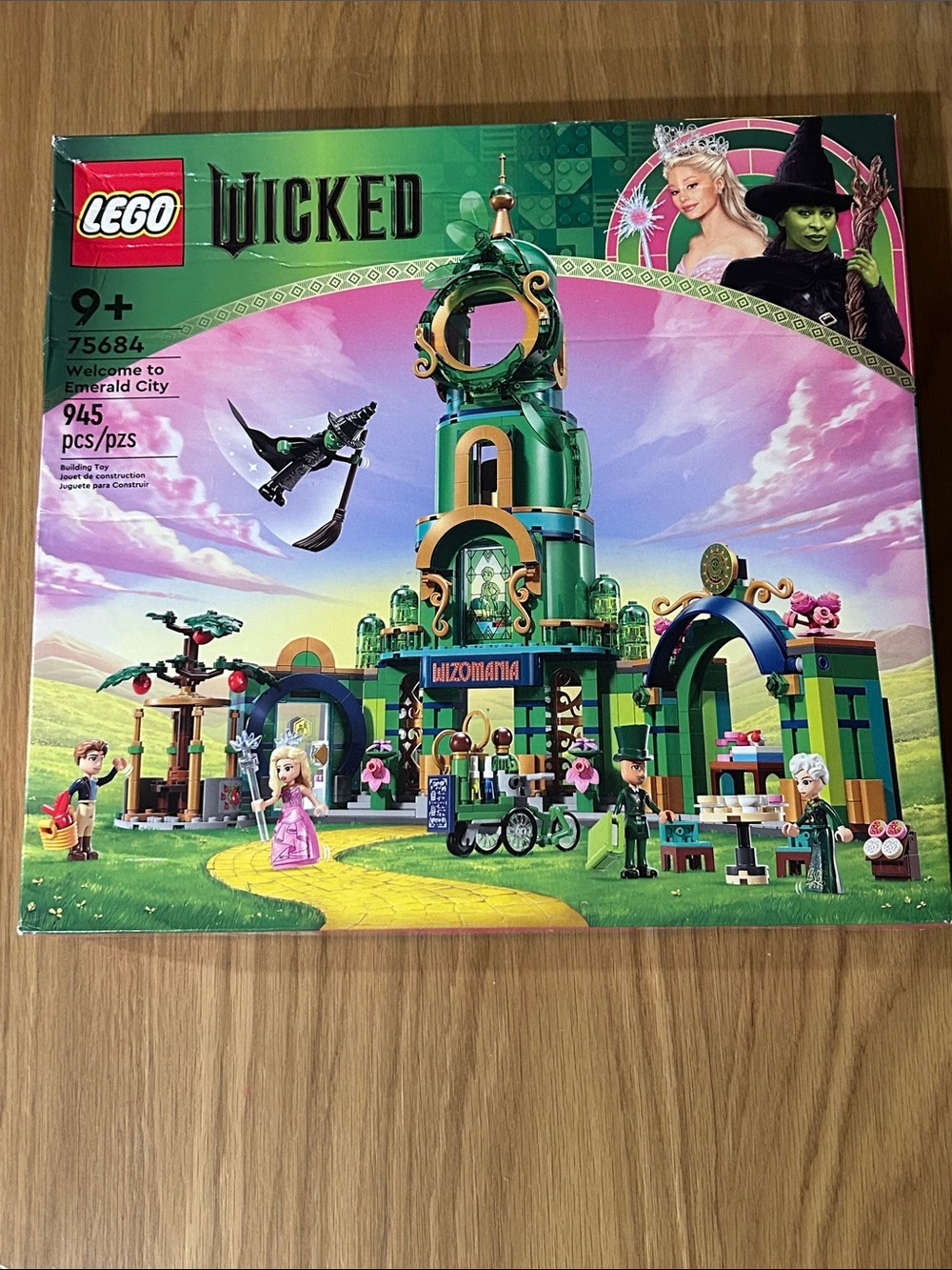 LEGO Wicked Emerald City SEALED NEVER OPENED